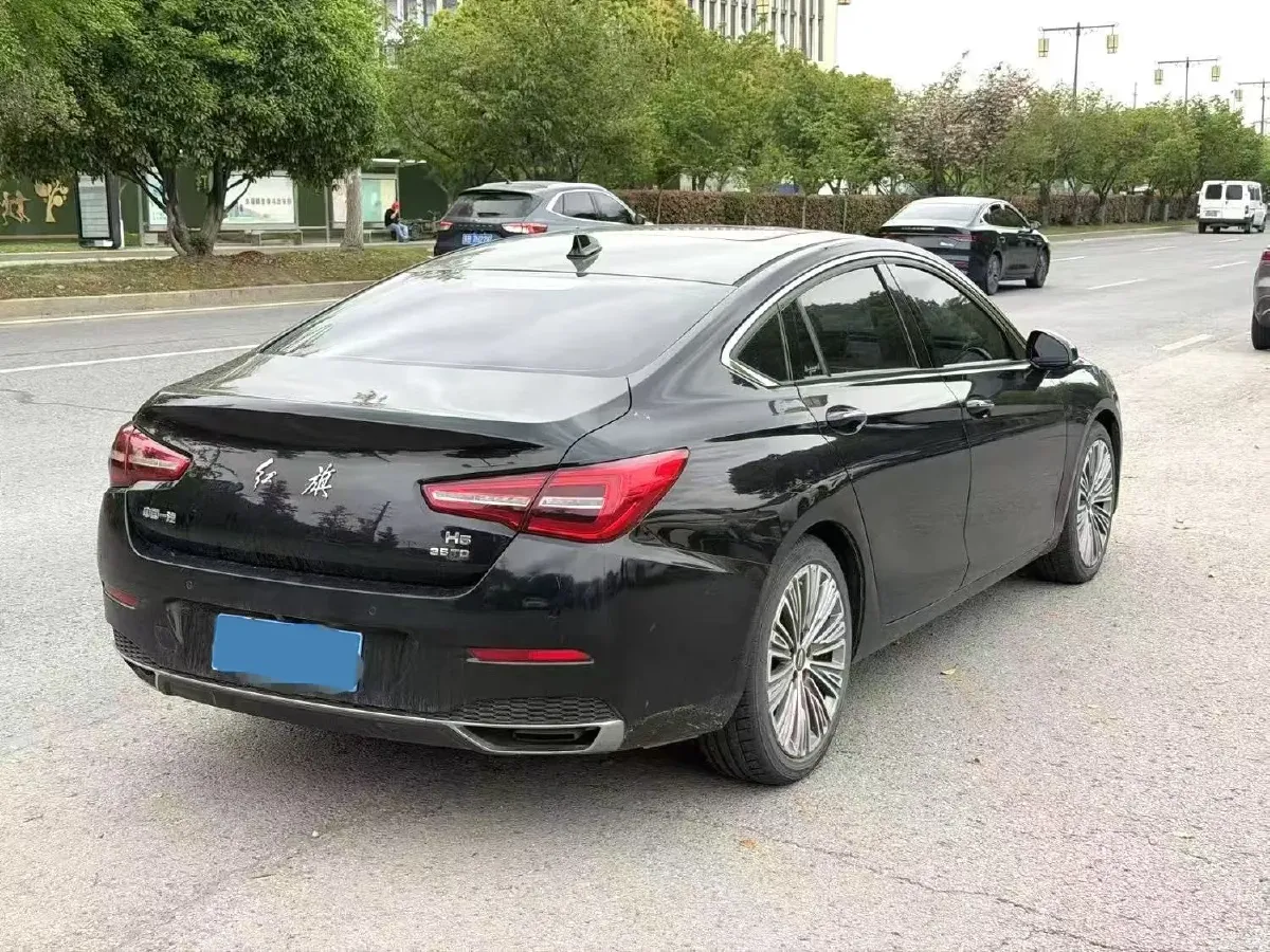 2022 HongQi H5 1.8T 197HP L4 6AT,autocango,china used car exporter,china ev exporter,chinese used car exporter,chinese used ev exporter
