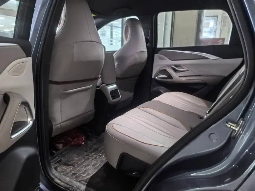 2024 BYD Song Pro 1.5L 110HP L4 E-CVT PHEV 12.9KWH,autocango,china used car exporter,china ev exporter,chinese used car exporter,chinese used ev exporter