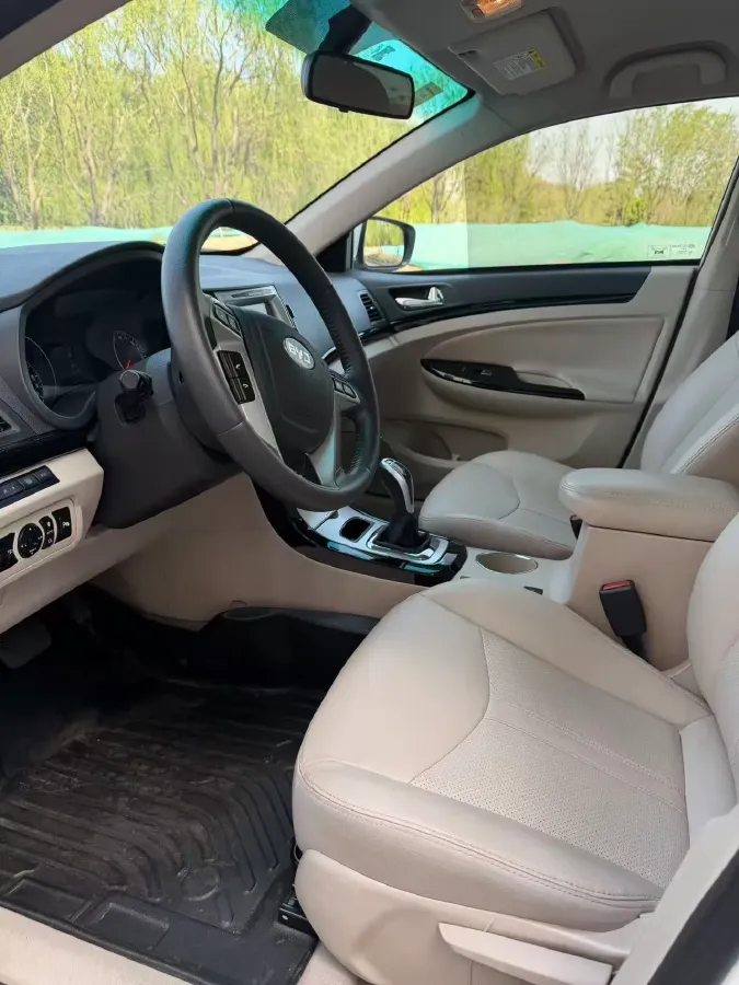 2018 BYD e5 BEV 60.48KWH,autocango,china used car exporter,china ev exporter,chinese used car exporter,chinese used ev exporter