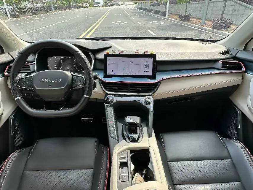 2020 LYNK&CO 06 1.5T 177HP L3 7DCT,autocango,china used car exporter,china ev exporter,chinese used car exporter,chinese used ev exporter