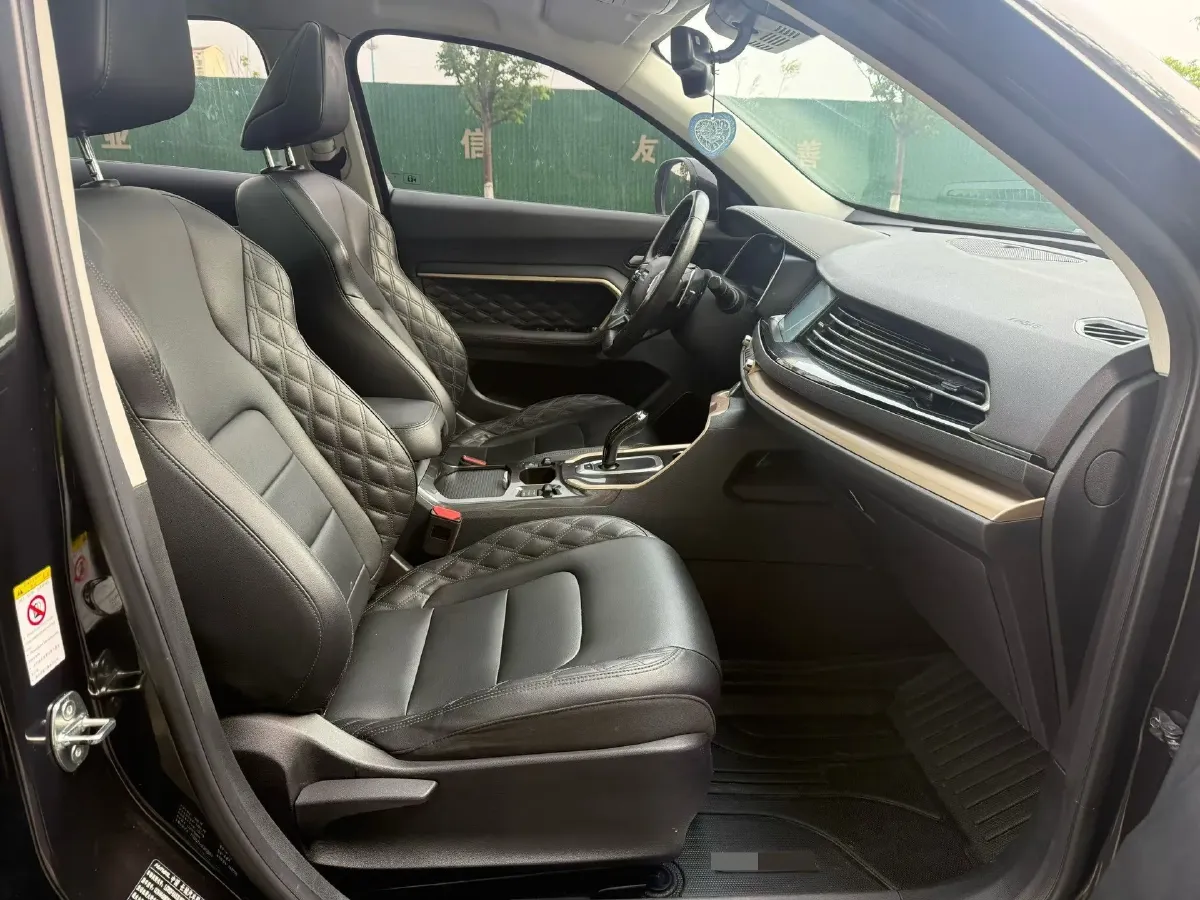 2021 Haval H6 1.5T 150HP L4 7DCT,autocango,china used car exporter,china ev exporter,chinese used car exporter,chinese used ev exporter