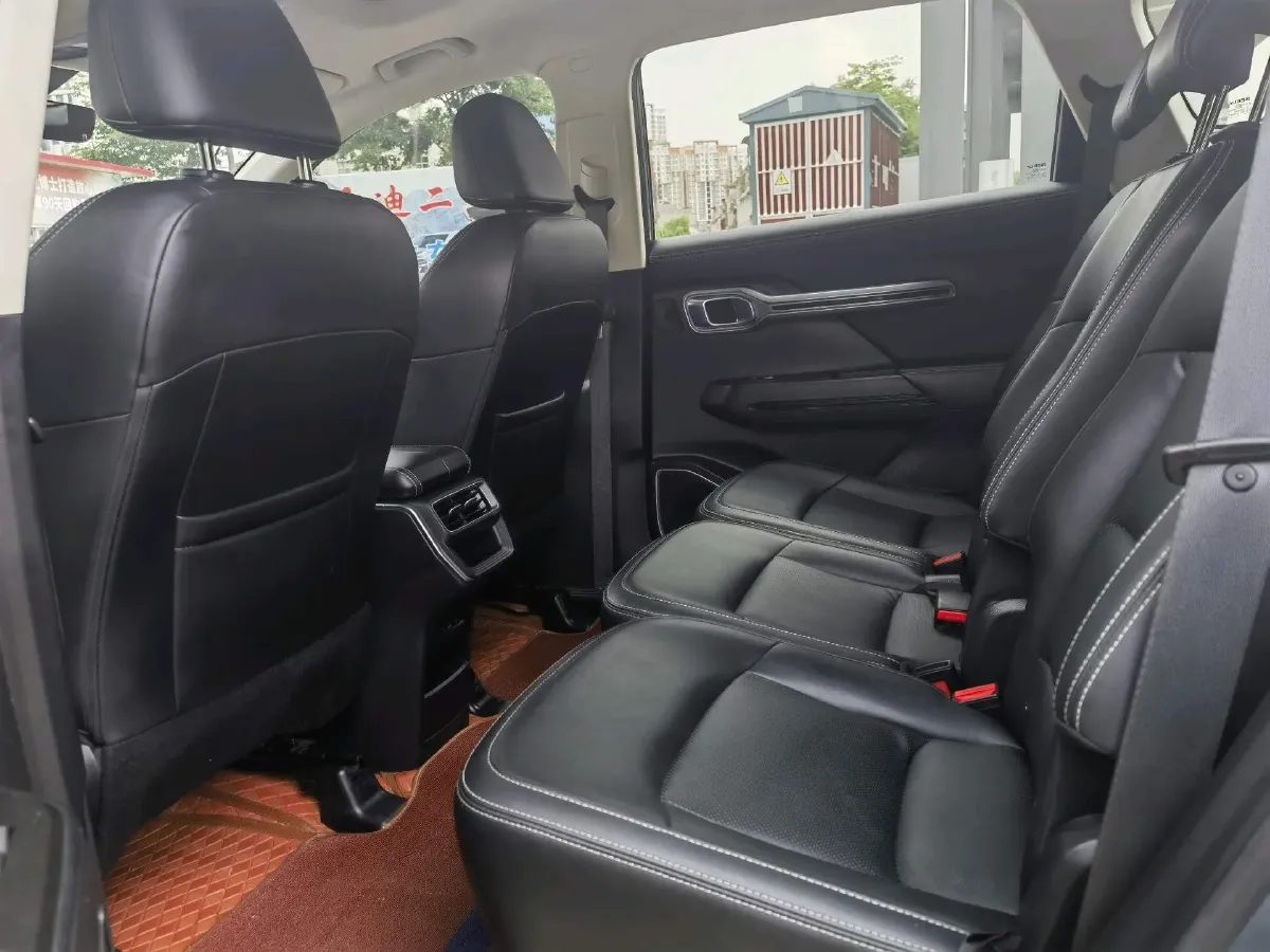 2020 Geely Okavango 1.8T 184HP L4 7DCT,autocango,china used car exporter,china ev exporter,chinese used car exporter,chinese used ev exporter