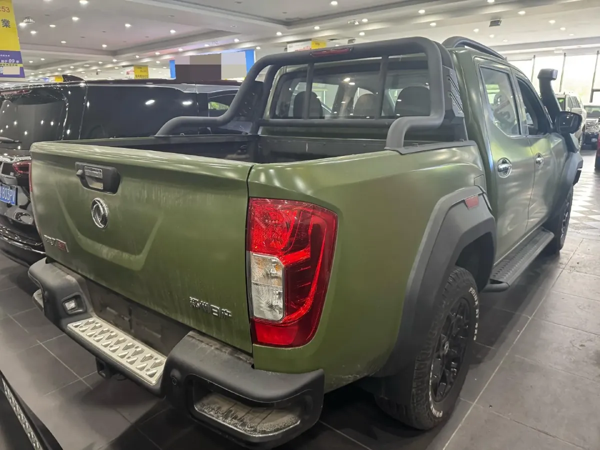 2023 Dongfeng RuiQi 7 2.3T 166HP L4 8AT,autocango,china used car exporter,china ev exporter,chinese used car exporter,chinese used ev exporter