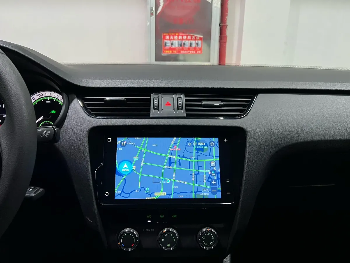 2022 Skoda Octavia 1.5L 113HP L4 6AT,autocango,china used car exporter,china ev exporter,chinese used car exporter,chinese used ev exporter