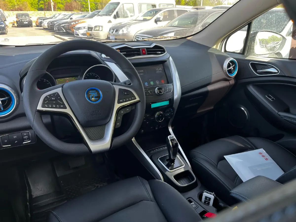 2018 BYD Yuan BEV 43.2KWH,autocango,china used car exporter,china ev exporter,chinese used car exporter,chinese used ev exporter