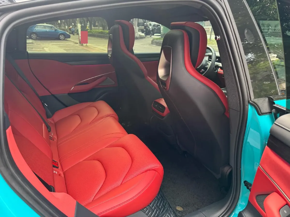 2024 MI SU7 BEV 73.6KWH,autocango,china used car exporter,china ev exporter,chinese used car exporter,chinese used ev exporter