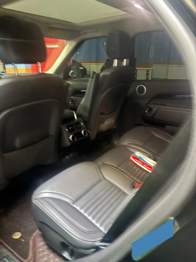 2024 Land Rover Discovery 3.0T 360HP L6 8AT,autocango,china used car exporter,china ev exporter,chinese used car exporter,chinese used ev exporter