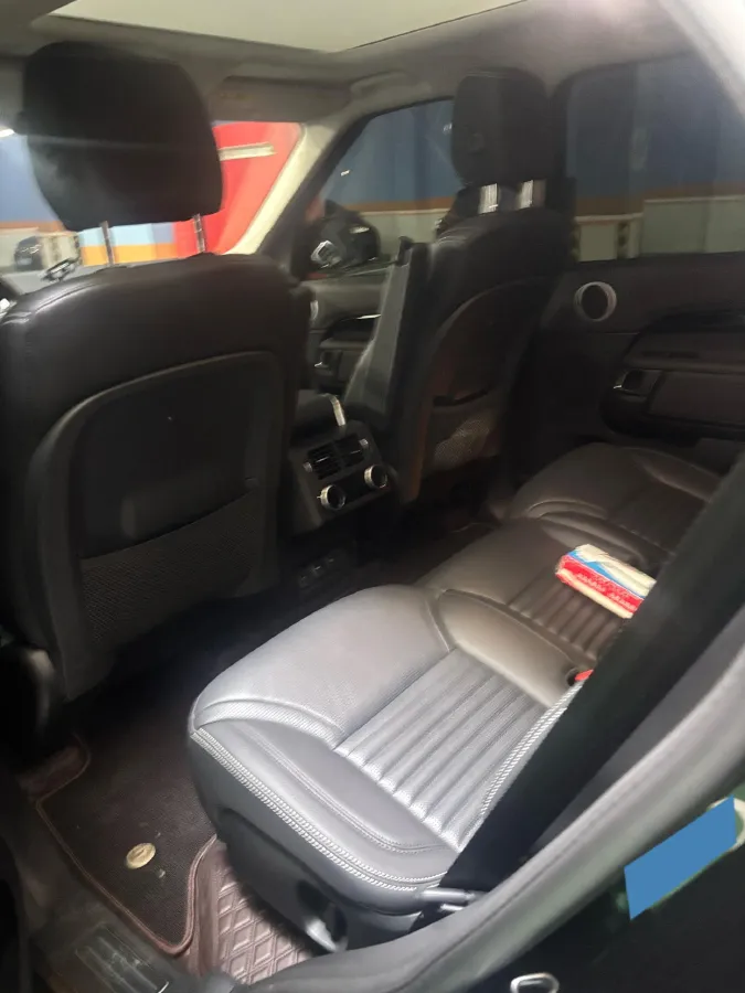 2024 Land Rover Discovery 3.0T 360HP L6 8AT,autocango,china used car exporter,china ev exporter,chinese used car exporter,chinese used ev exporter