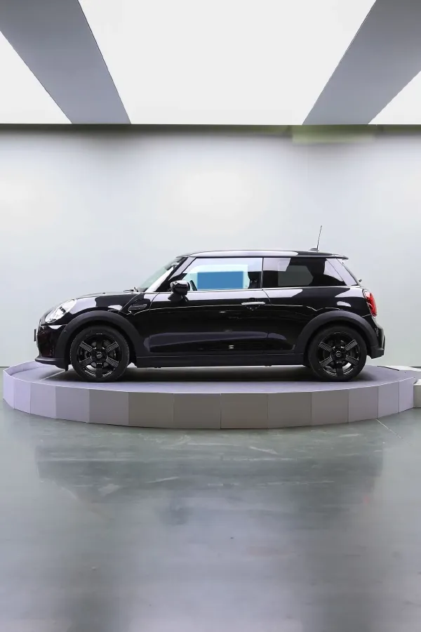 2023 MINI MINI 1.5T 136HP L3 7DCT,autocango,china used car exporter,china ev exporter,chinese used car exporter,chinese used ev exporter
