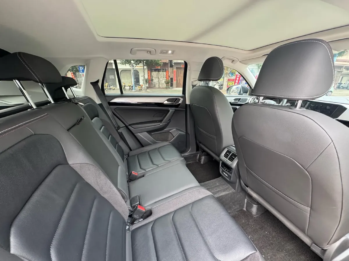 2021 Volkswagen Tayron 2.0T 186HP L4 7DCT,autocango,china used car exporter,china ev exporter,chinese used car exporter,chinese used ev exporter