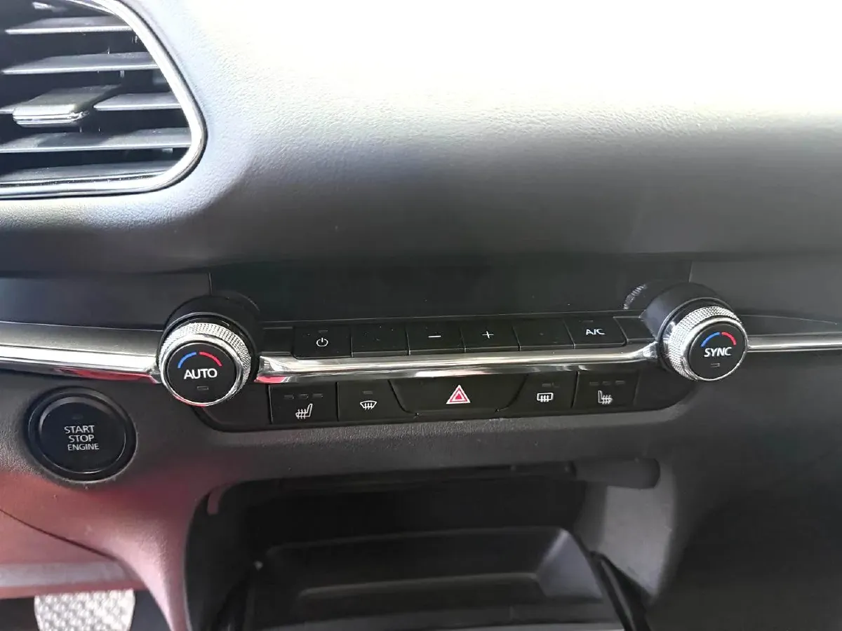 2021 Mazda CX-30 2.0L 158HP L4 6AT,autocango,china used car exporter,china ev exporter,chinese used car exporter,chinese used ev exporter