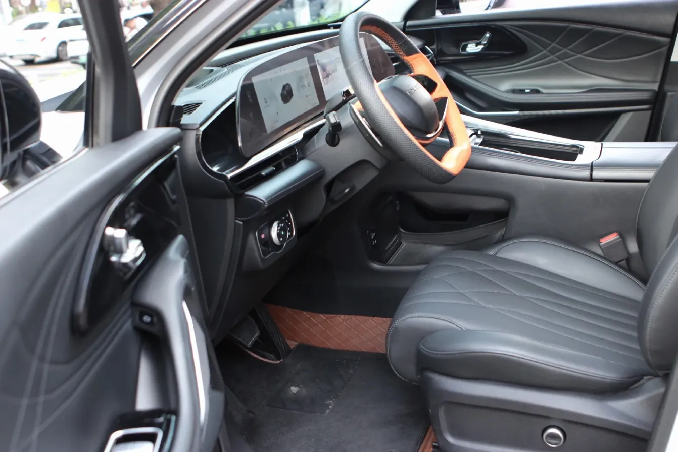 2023 Exceed RX 2.0T 261HP L4 7DCT,autocango,china used car exporter,china ev exporter,chinese used car exporter,chinese used ev exporter