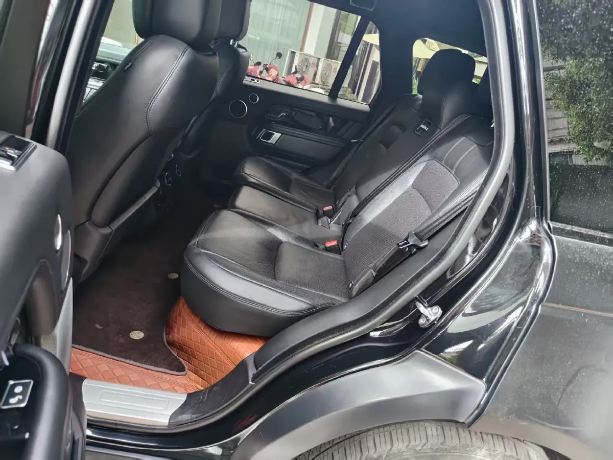 2018 Land Rover Range Rover Evoque 2.0T 241HP L4 9AT,autocango,china used car exporter,china ev exporter,chinese used car exporter,chinese used ev exporter