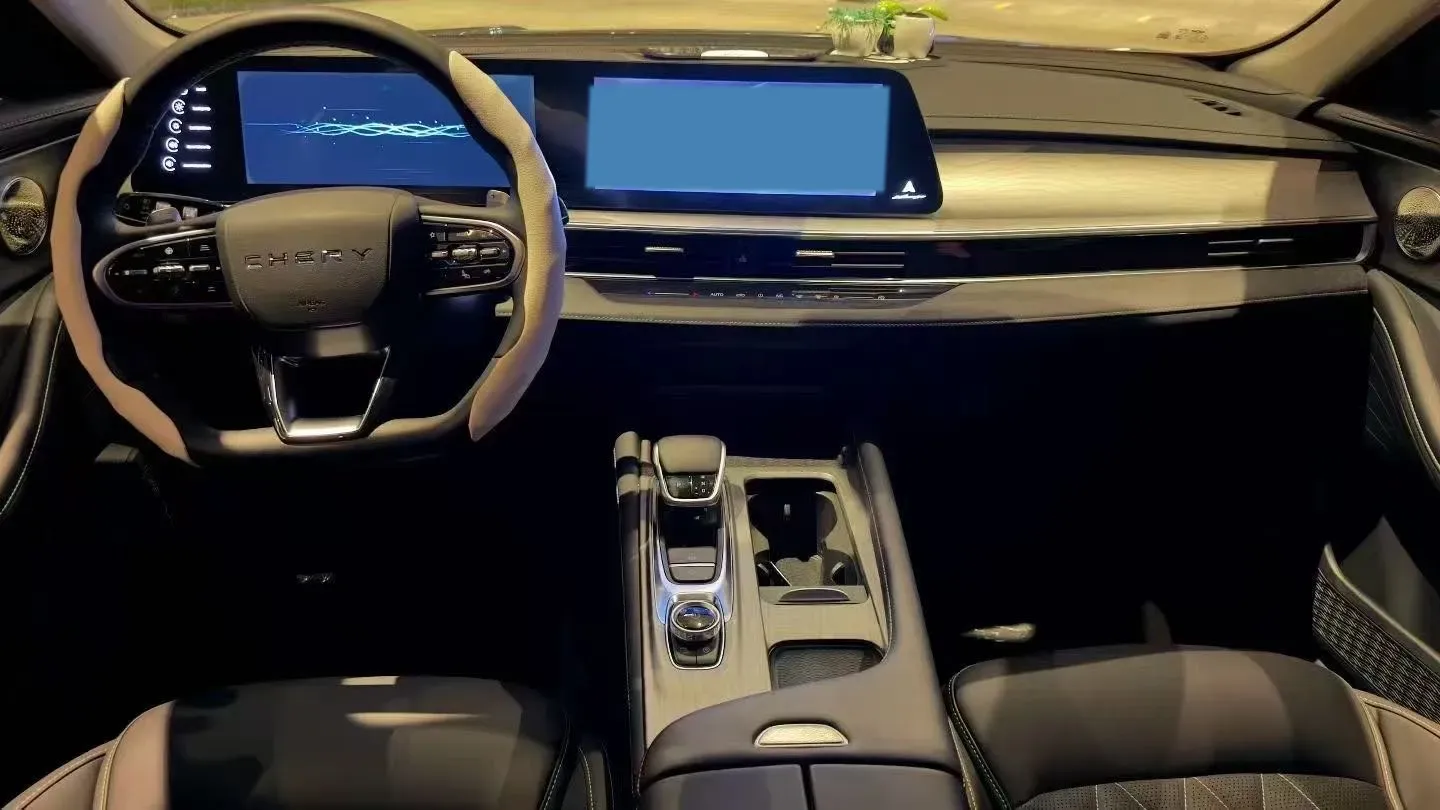 2022 Chery Arrizo 8 1.6T 197HP L4 7DCT,autocango,china used car exporter,china ev exporter,chinese used car exporter,chinese used ev exporter