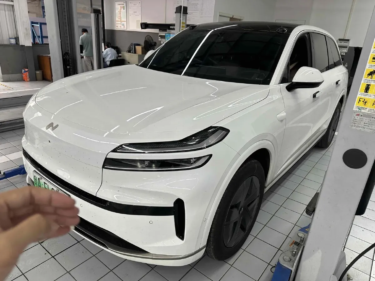 2025 ONVO L90 BEV,autocango,china used car exporter,china ev exporter,chinese used car exporter,chinese used ev exporter