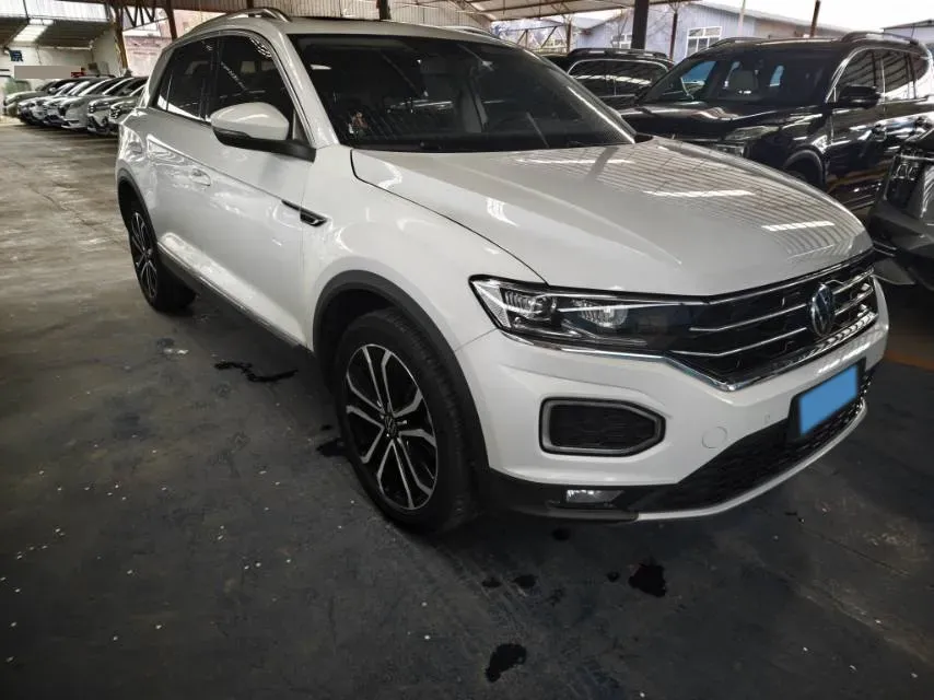 2022 Volkswagen T-Roc 1.4T 150HP L4 7DCT,autocango,china used car exporter,china ev exporter,chinese used car exporter,chinese used ev exporter