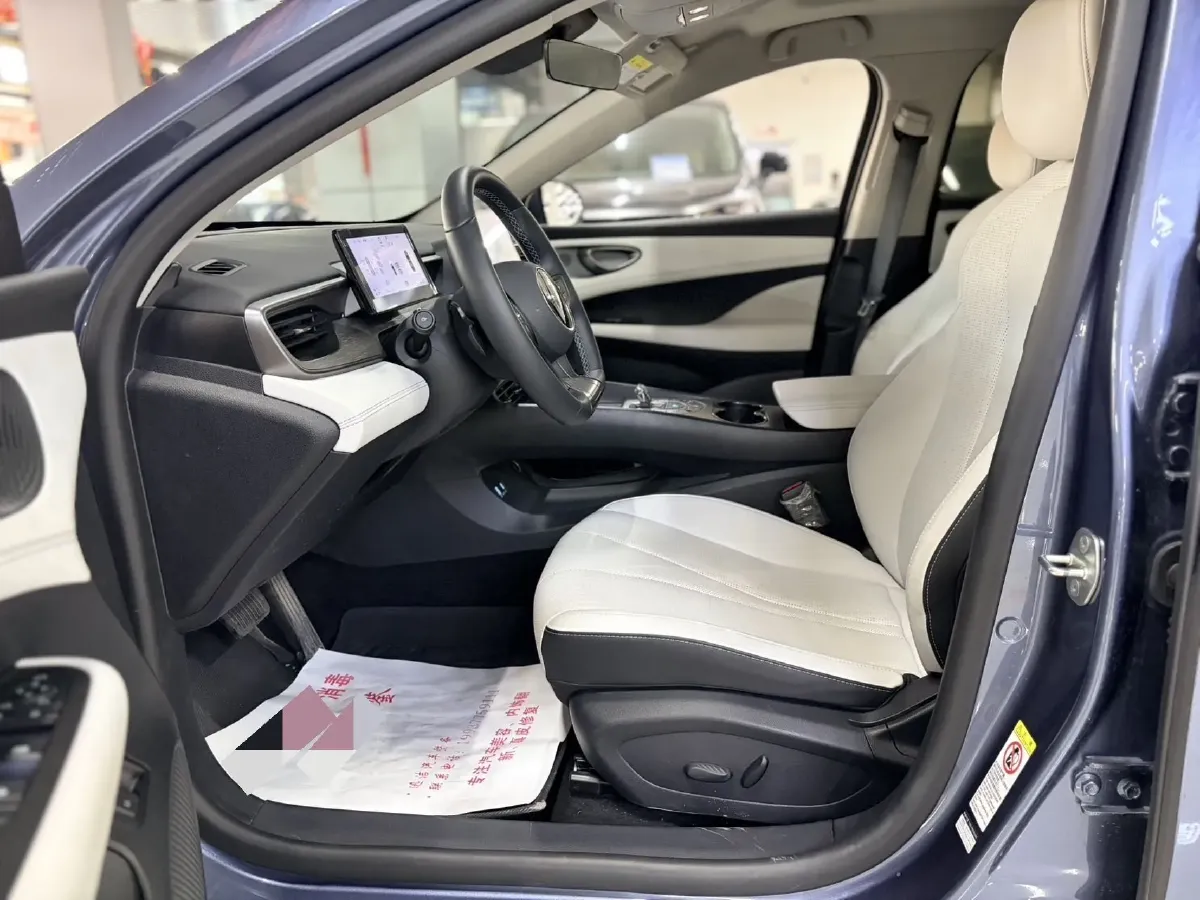 2025 BYD Seal05 DM-i 1.5L 101HP L4 E-CVT PHEV 15.87KWH,autocango,china used car exporter,china ev exporter,chinese used car exporter,chinese used ev exporter