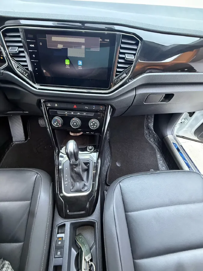 2021 Volkswagen T-Roc 1.4T 150HP L4 7DCT,autocango,china used car exporter,china ev exporter,chinese used car exporter,chinese used ev exporter