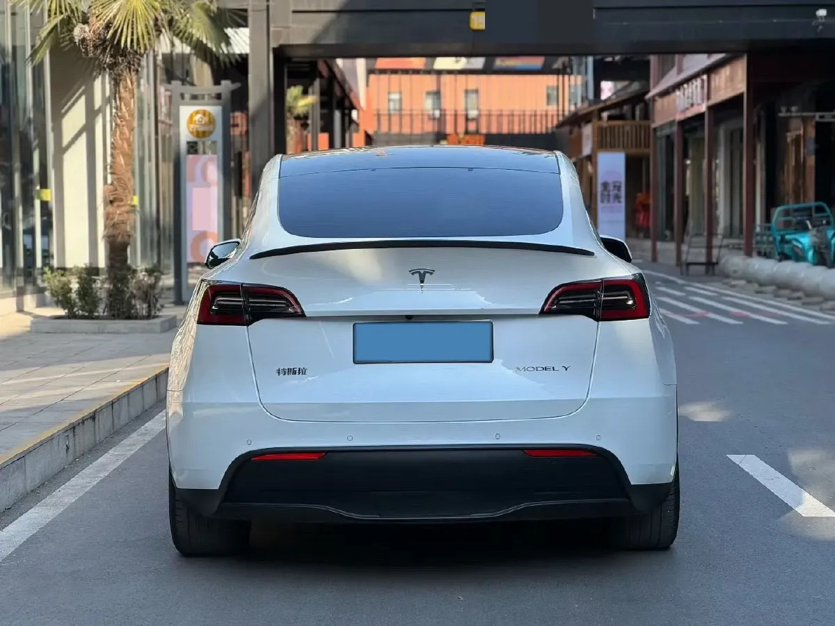 2022 Tesla Model Y BEV 60KWH,autocango,china used car exporter,china ev exporter,chinese used car exporter,chinese used ev exporter