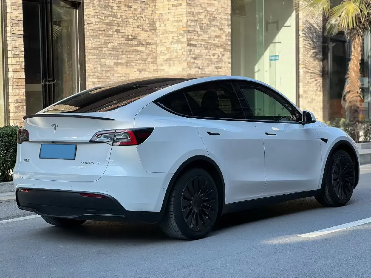 2022 Tesla Model Y BEV 60KWH,autocango,china used car exporter,china ev exporter,chinese used car exporter,chinese used ev exporter