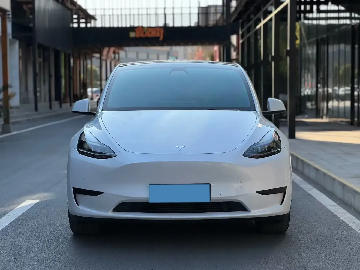 2022 Tesla Model Y BEV 60KWH,autocango,china used car exporter,china ev exporter,chinese used car exporter,chinese used ev exporter