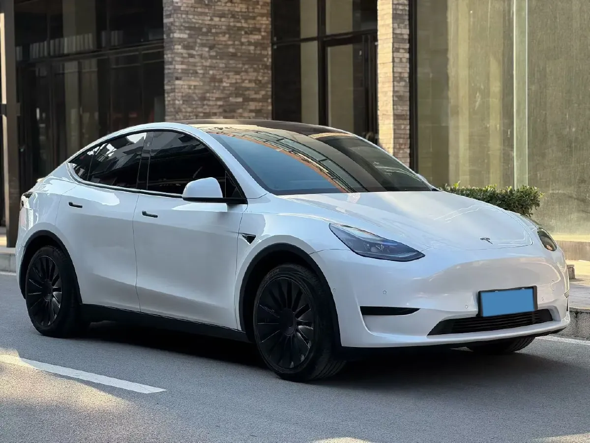 2022 Tesla Model Y BEV 60KWH,autocango,china used car exporter,china ev exporter,chinese used car exporter,chinese used ev exporter
