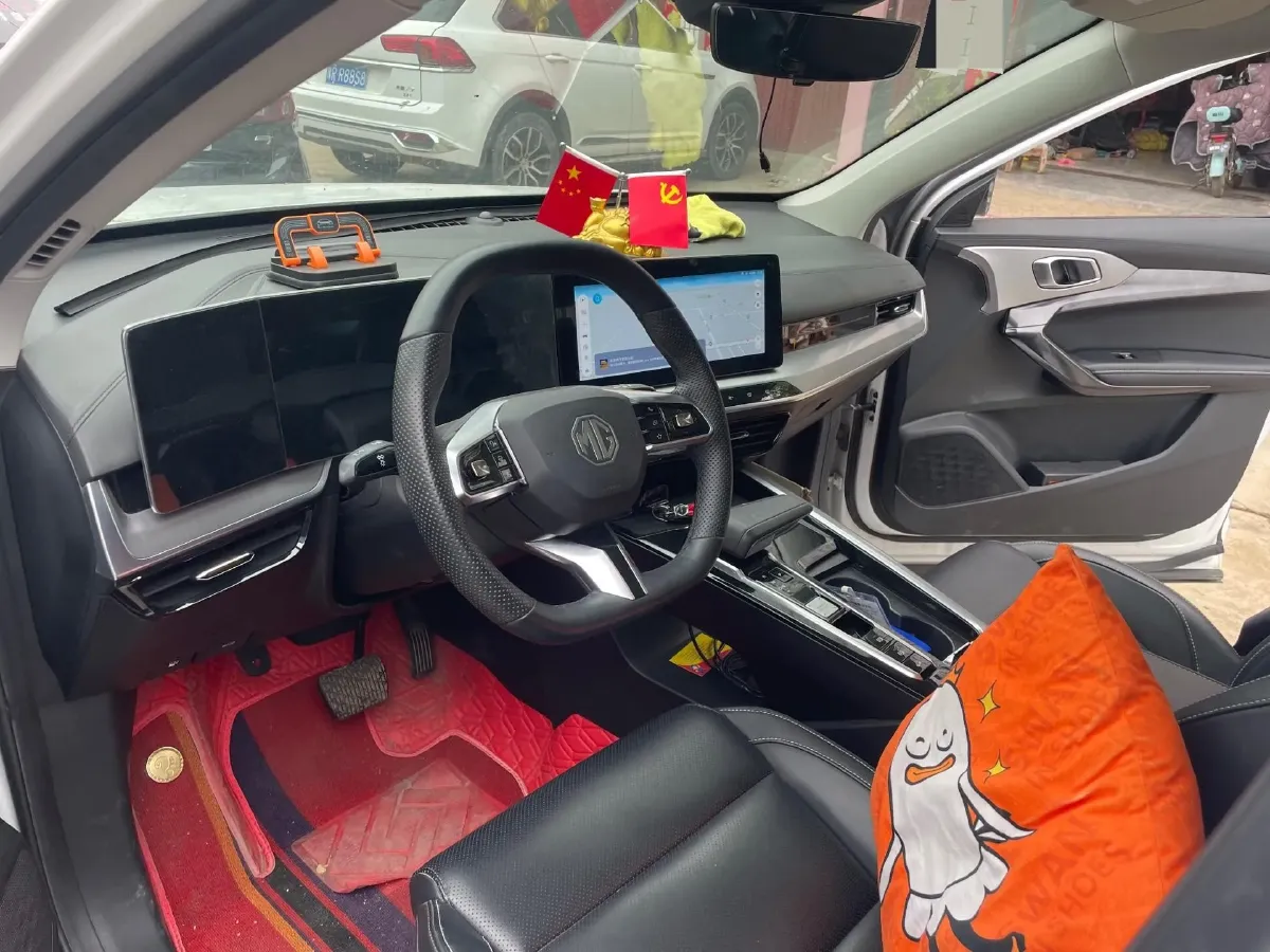 2022 MG ONE 1.5T 181HP L4 CVT,autocango,china used car exporter,china ev exporter,chinese used car exporter,chinese used ev exporter