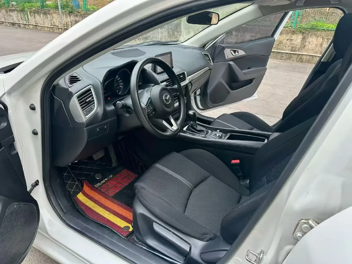 2017 Mazda 3 Axela 1.5L 117HP L4 6AT,autocango,china used car exporter,china ev exporter,chinese used car exporter,chinese used ev exporter