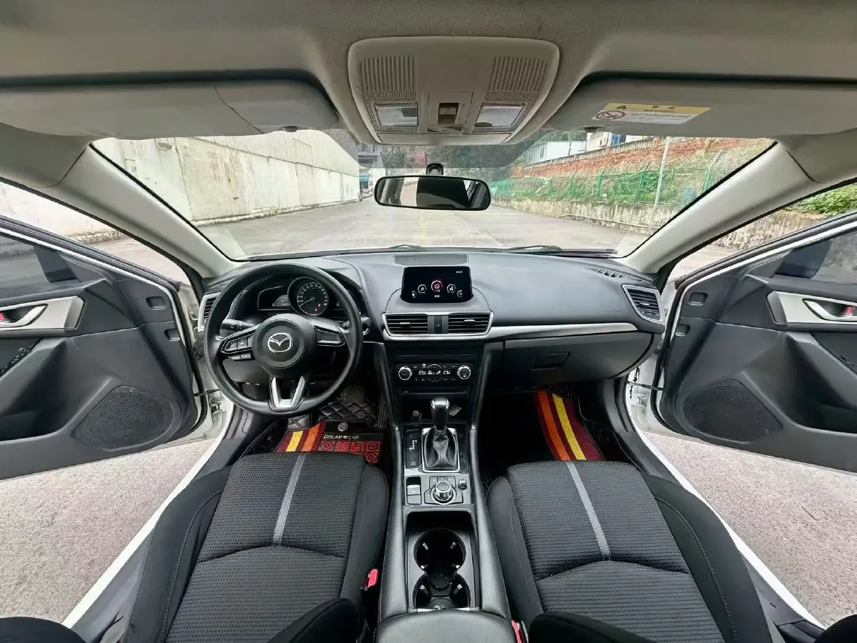 2017 Mazda 3 Axela 1.5L 117HP L4 6AT,autocango,china used car exporter,china ev exporter,chinese used car exporter,chinese used ev exporter