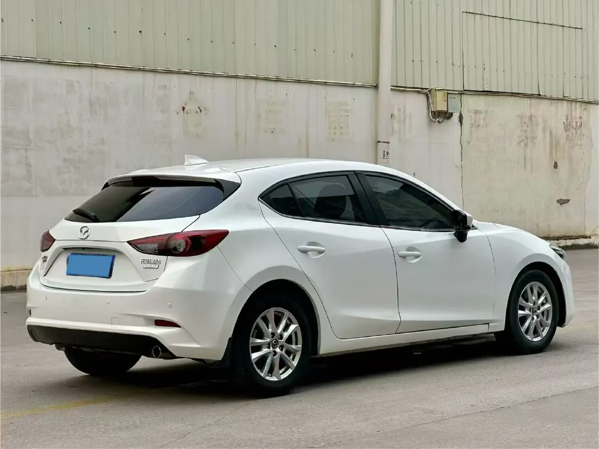 2017 Mazda 3 Axela 1.5L 117HP L4 6AT,autocango,china used car exporter,china ev exporter,chinese used car exporter,chinese used ev exporter