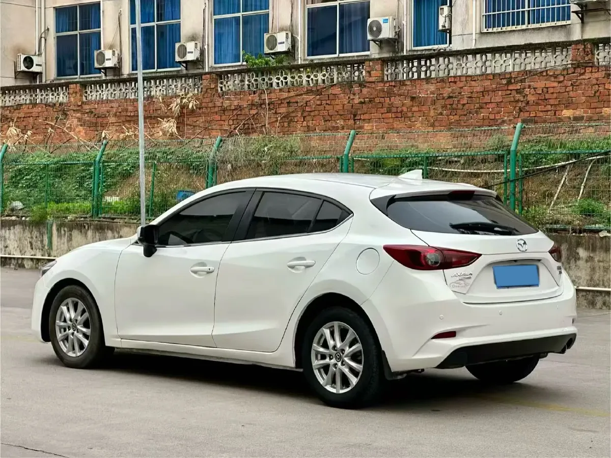 2017 Mazda 3 Axela 1.5L 117HP L4 6AT,autocango,china used car exporter,china ev exporter,chinese used car exporter,chinese used ev exporter