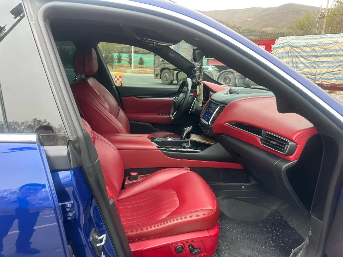 2019 Maserati Levante 3.0T 430HP V6 8AT,autocango,china used car exporter,china ev exporter,chinese used car exporter,chinese used ev exporter