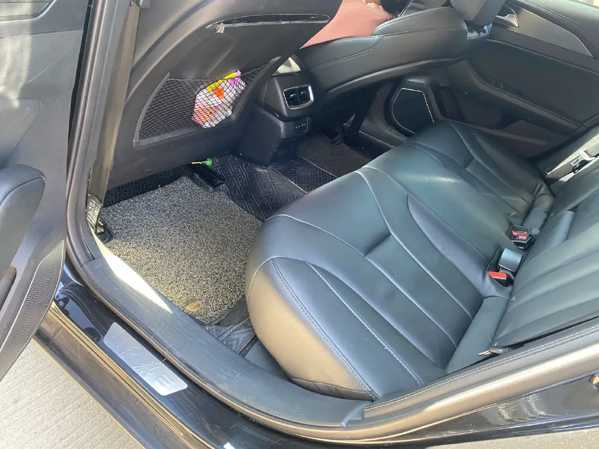 2020 HongQi H5 1.5T 169HP L4 7DCT,autocango,china used car exporter,china ev exporter,chinese used car exporter,chinese used ev exporter