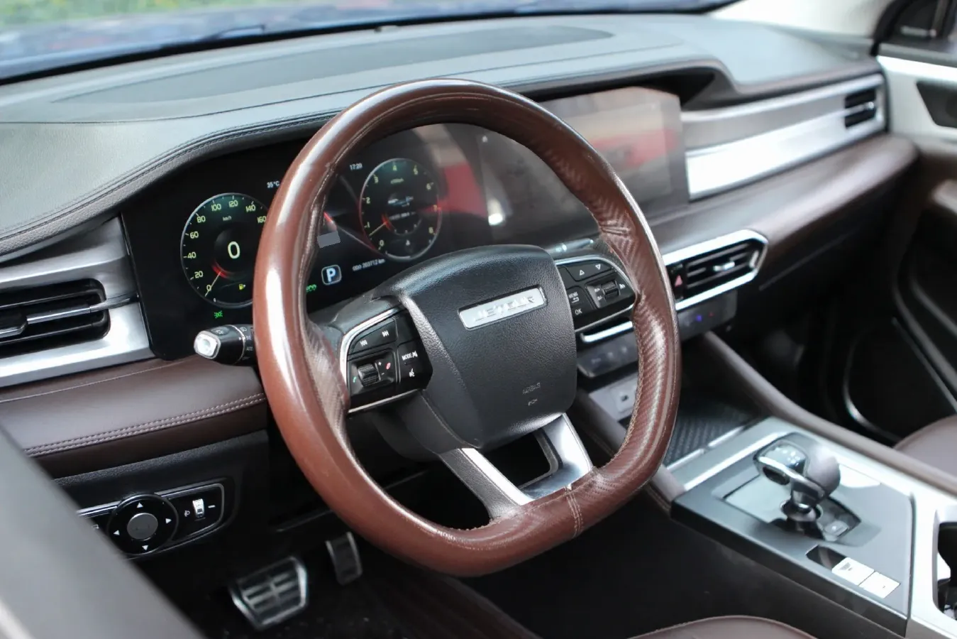 2021 Jetour X90 Plus 1.6T 197HP L4 7DCT,autocango,china used car exporter,china ev exporter,chinese used car exporter,chinese used ev exporter