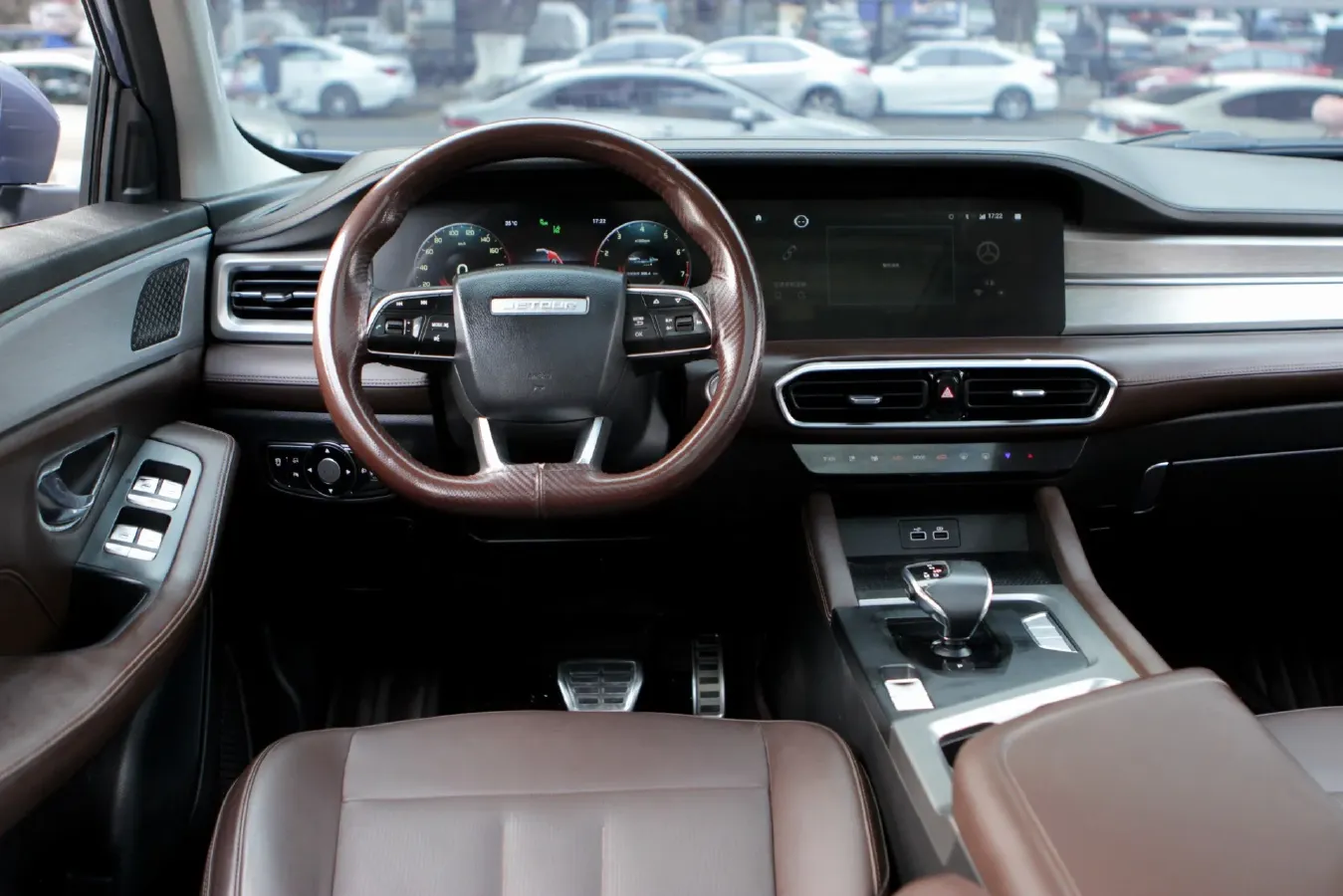 2021 Jetour X90 Plus 1.6T 197HP L4 7DCT,autocango,china used car exporter,china ev exporter,chinese used car exporter,chinese used ev exporter