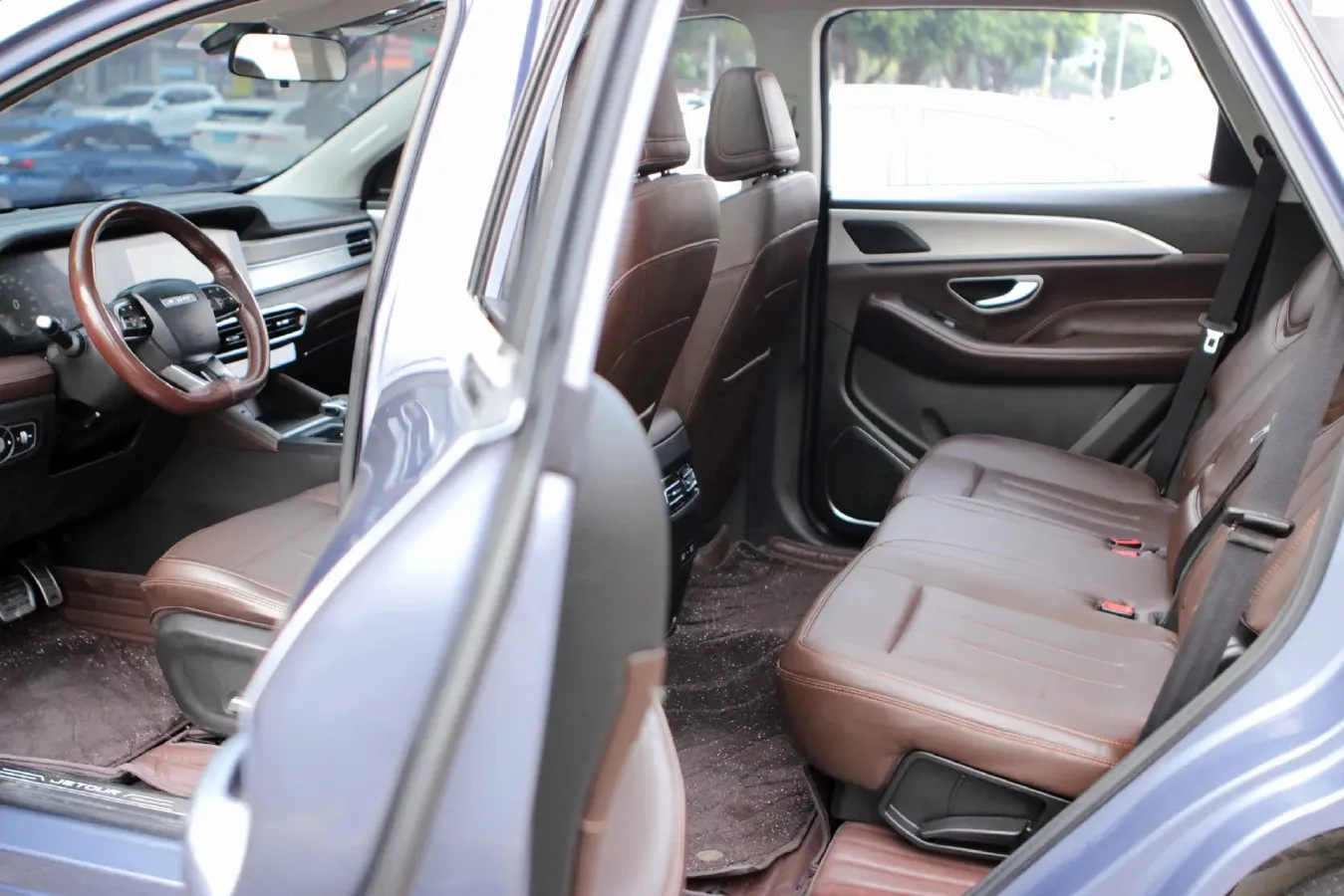 2021 Jetour X90 Plus 1.6T 197HP L4 7DCT,autocango,china used car exporter,china ev exporter,chinese used car exporter,chinese used ev exporter