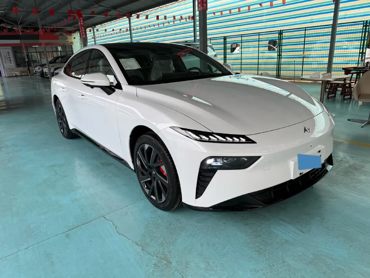 2024 DongFeng eπ eπ007 REEV 105HP REEV 28.4KWH,autocango,china used car exporter,china ev exporter,chinese used car exporter,chinese used ev exporter