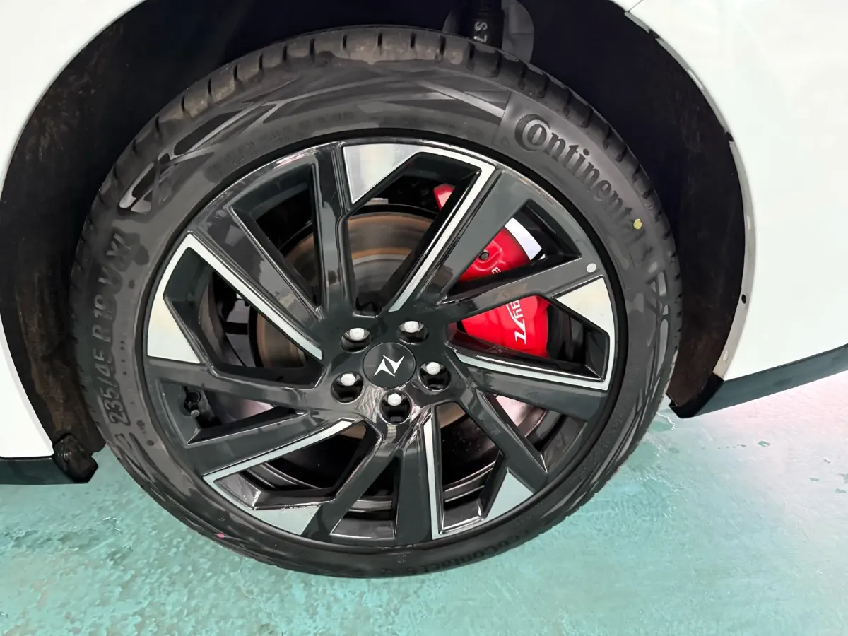 2024 DongFeng eπ eπ007 REEV 105HP REEV 28.4KWH,autocango,china used car exporter,china ev exporter,chinese used car exporter,chinese used ev exporter