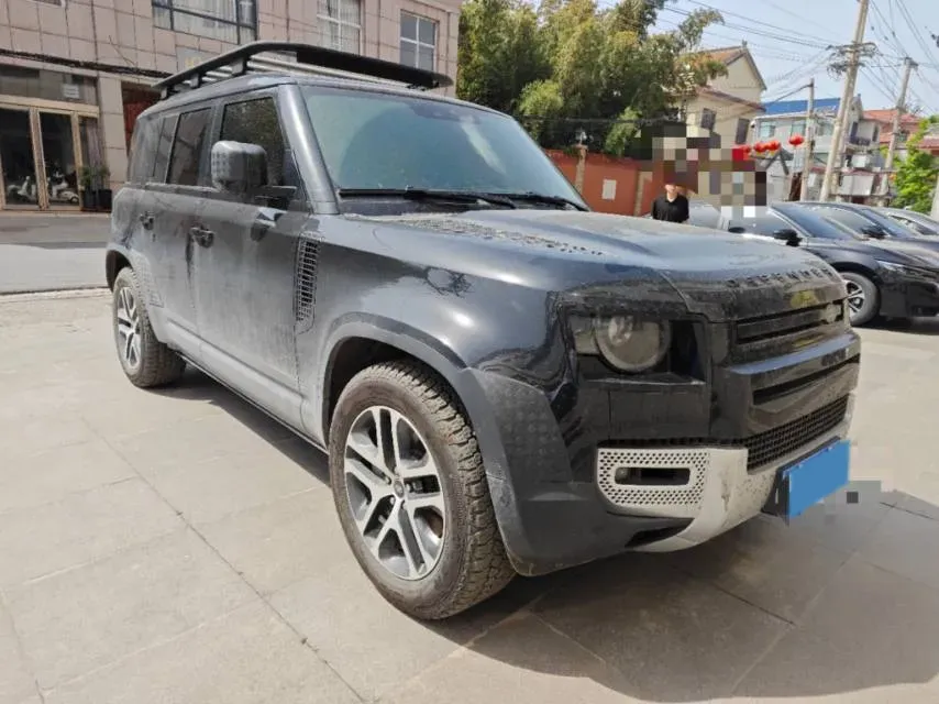 2025 Land Rover Defender 3.0T 400HP L6 8AT,autocango,china used car exporter,china ev exporter,chinese used car exporter,chinese used ev exporter