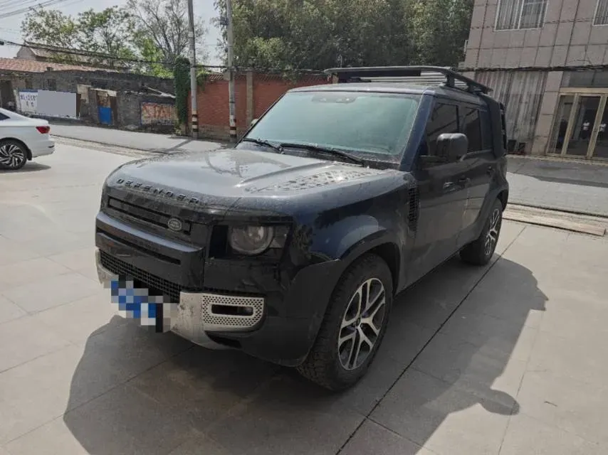 2025 Land Rover Defender 3.0T 400HP L6 8AT,autocango,china used car exporter,china ev exporter,chinese used car exporter,chinese used ev exporter