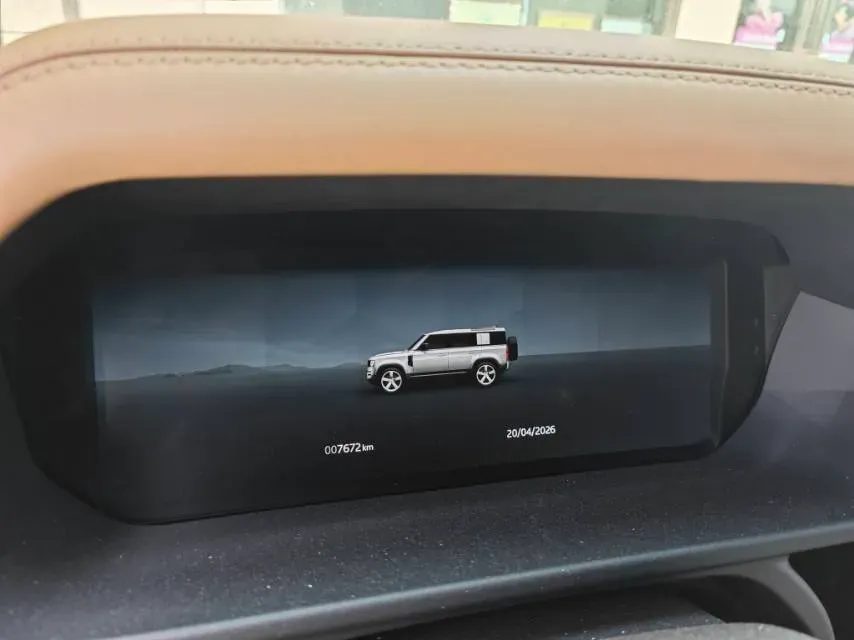 2025 Land Rover Defender 3.0T 400HP L6 8AT,autocango,china used car exporter,china ev exporter,chinese used car exporter,chinese used ev exporter