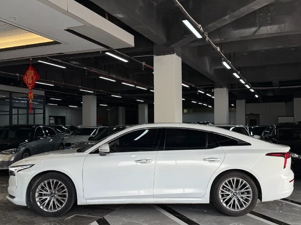 2021 Bestune B70 1.5T 169HP L4 7DCT,autocango,china used car exporter,china ev exporter,chinese used car exporter,chinese used ev exporter