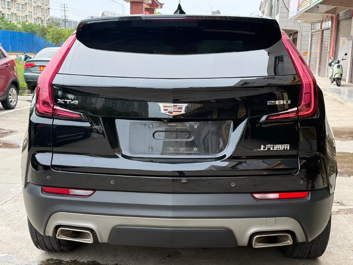 2021 Cadillac XT4 2.0T 237HP L4 9AT,autocango,china used car exporter,china ev exporter,chinese used car exporter,chinese used ev exporter