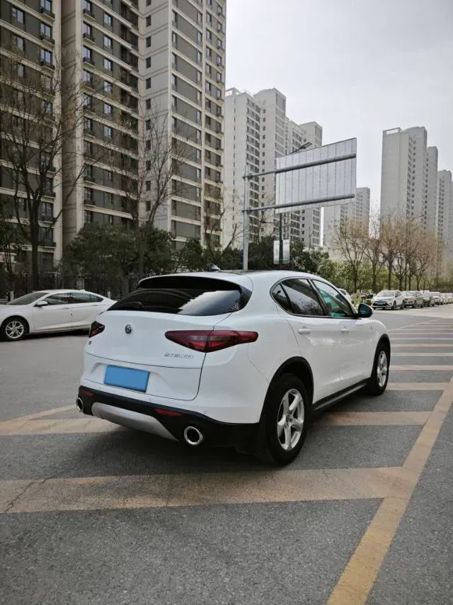 2017 Lexus NX 2.0T 238HP L4 6AT,autocango,china used car exporter,china ev exporter,chinese used car exporter,chinese used ev exporter
