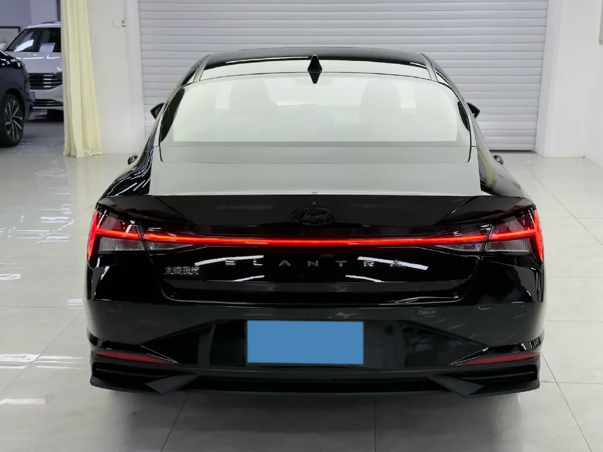 2021 Hyundai Elantra 1.5L 115HP L4 CVT,autocango,china used car exporter,china ev exporter,chinese used car exporter,chinese used ev exporter