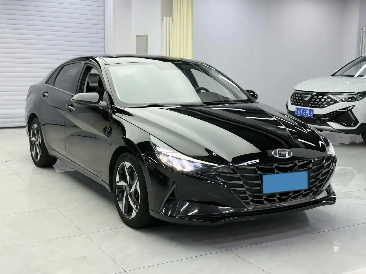 2021 Hyundai Elantra 1.5L 115HP L4 CVT,autocango,china used car exporter,china ev exporter,chinese used car exporter,chinese used ev exporter