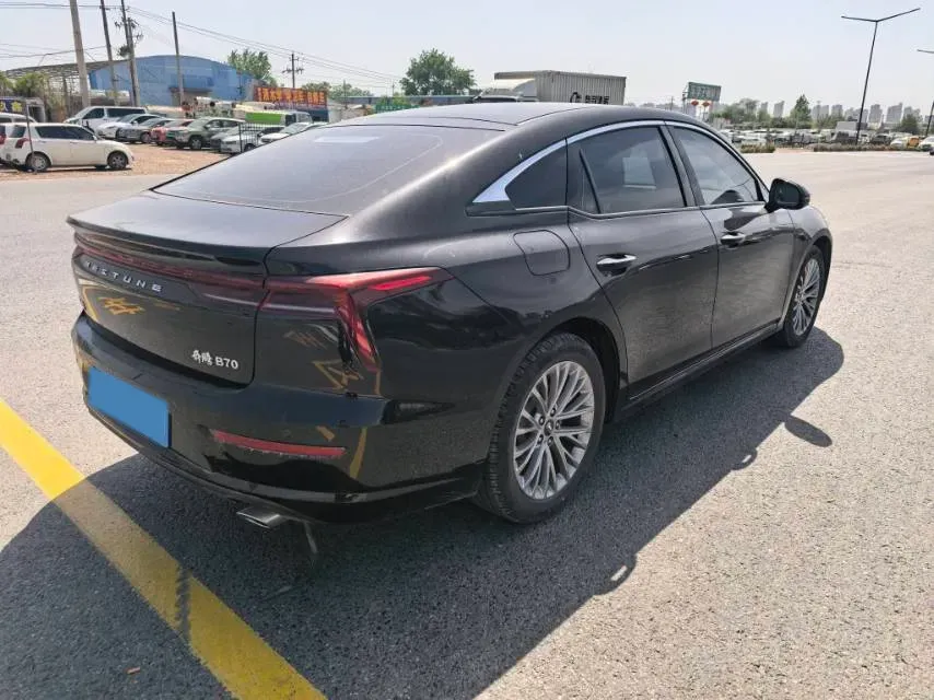 2022 Bestune B70 1.5T 169HP L4 7DCT,autocango,china used car exporter,china ev exporter,chinese used car exporter,chinese used ev exporter