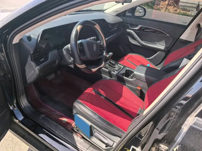 2022 Bestune B70 1.5T 169HP L4 7DCT,autocango,china used car exporter,china ev exporter,chinese used car exporter,chinese used ev exporter