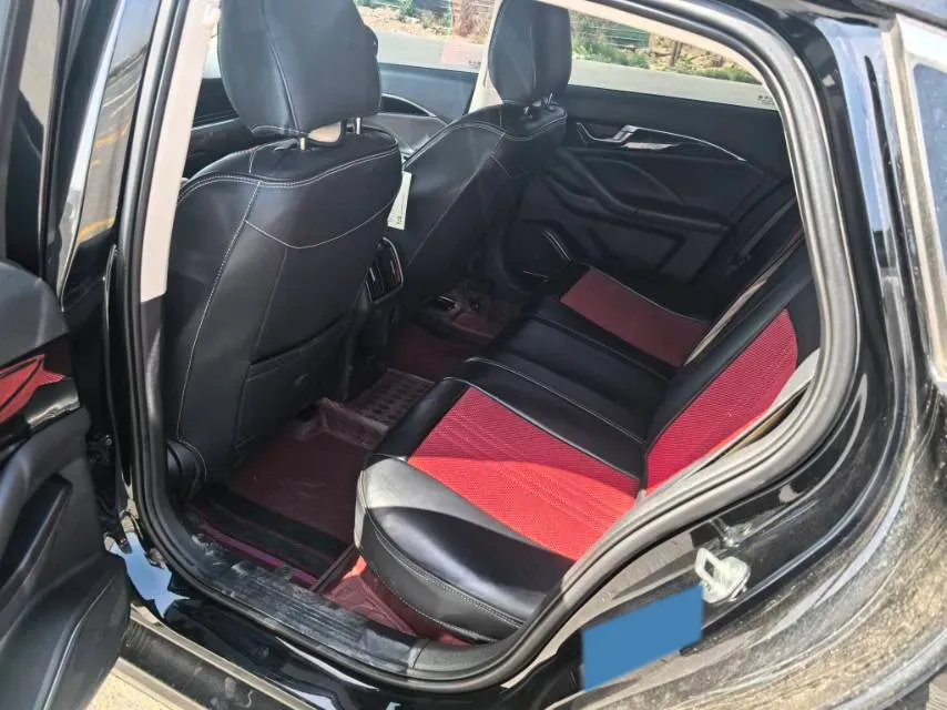 2022 Bestune B70 1.5T 169HP L4 7DCT,autocango,china used car exporter,china ev exporter,chinese used car exporter,chinese used ev exporter