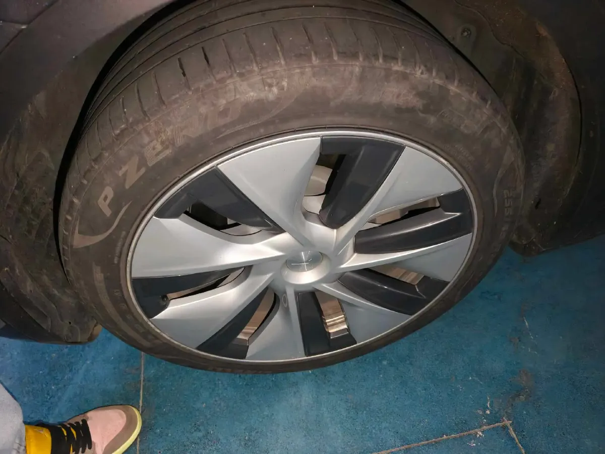 2022 Tesla Model Y BEV 60KWH,autocango,china used car exporter,china ev exporter,chinese used car exporter,chinese used ev exporter